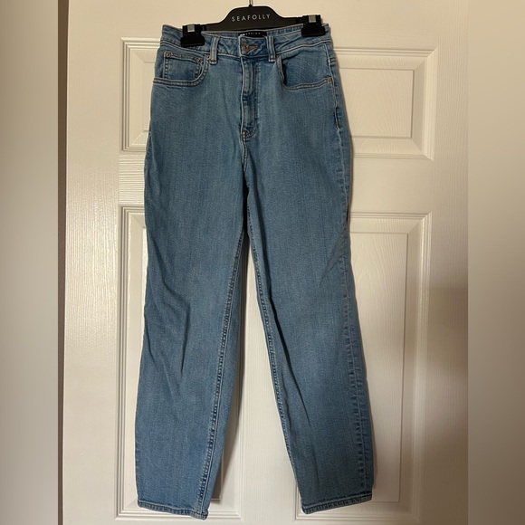 ASOS Women’s Straight Light Wash Jeans size 26/28 P - Picture 6 of 10